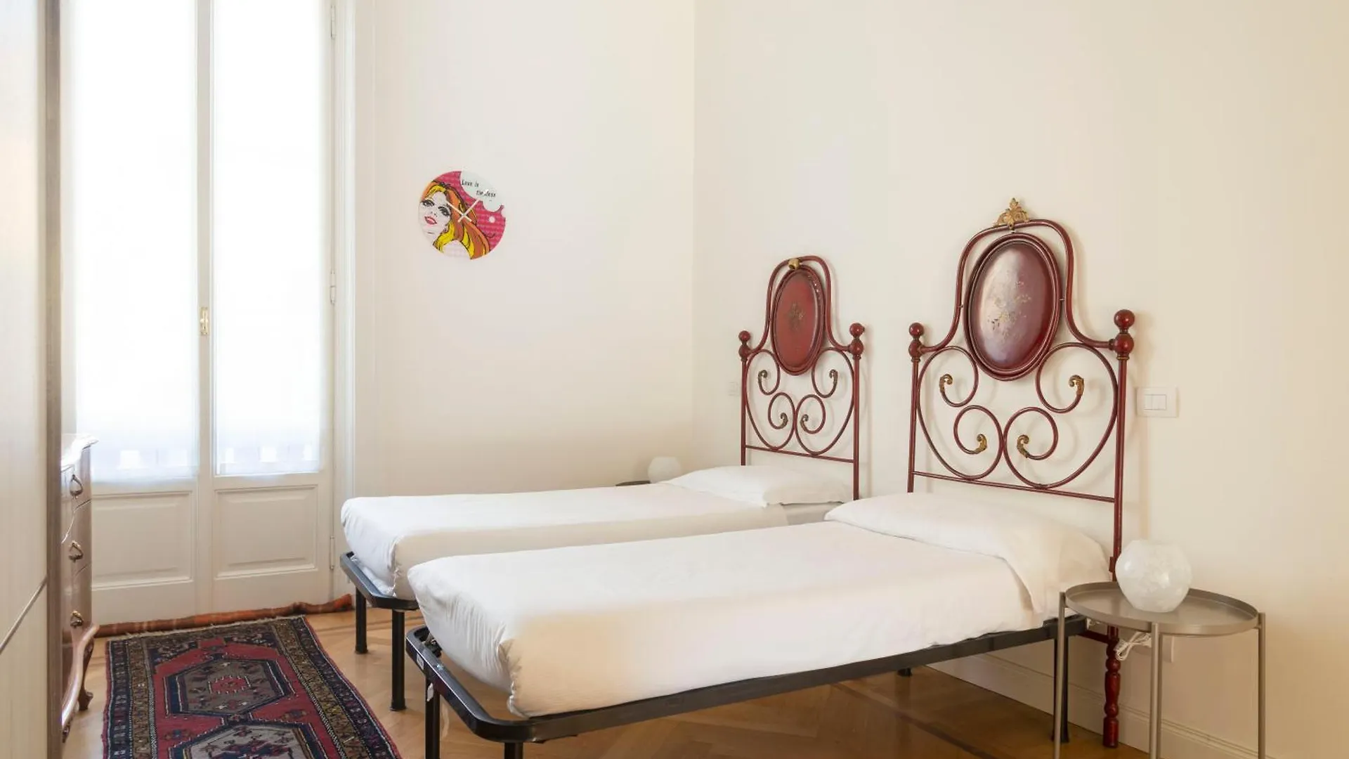 Milano Navigli Harmony Flat, Beautiful & Bright Apartment, 3 Bdr Italy