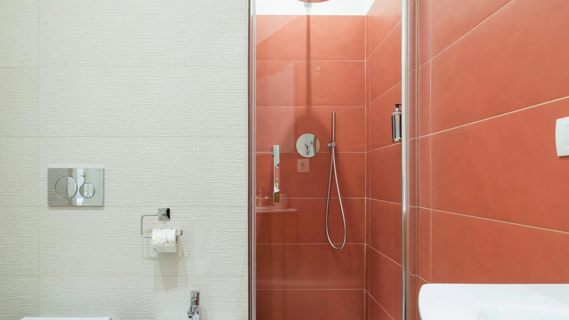 Milano Navigli Harmony Flat, Beautiful & Bright Apartment, 3 Bdr Apartment