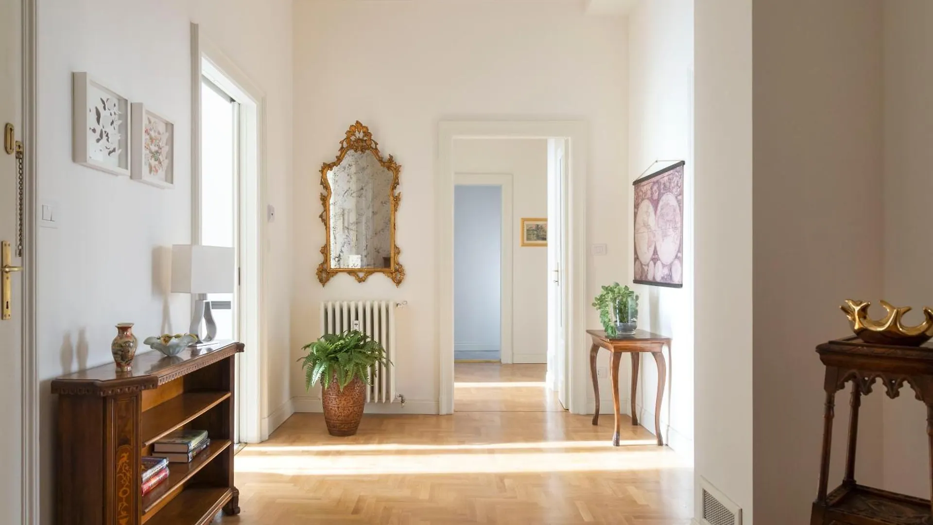 Milano Navigli Harmony Flat, Beautiful & Bright Apartment, 3 Bdr Italy
