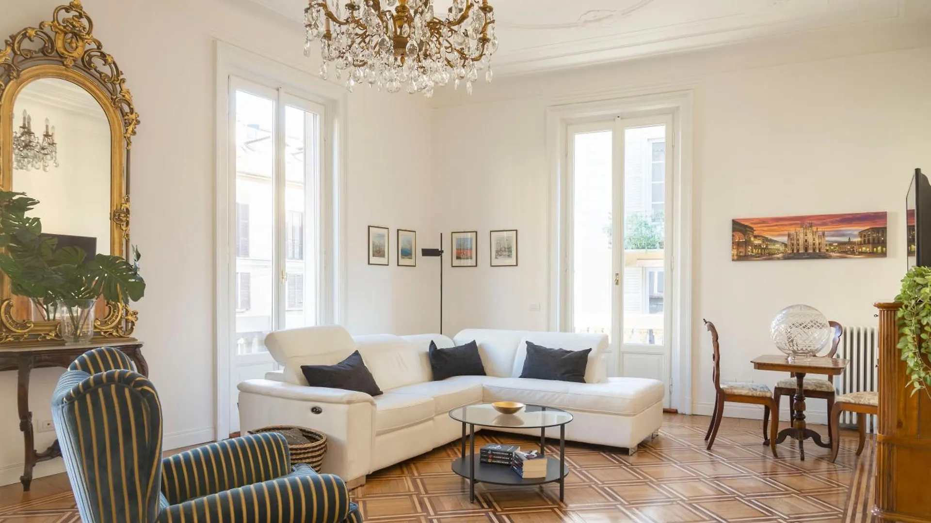 Milano Navigli Harmony Flat, Beautiful & Bright Apartment, 3 Bdr Milan